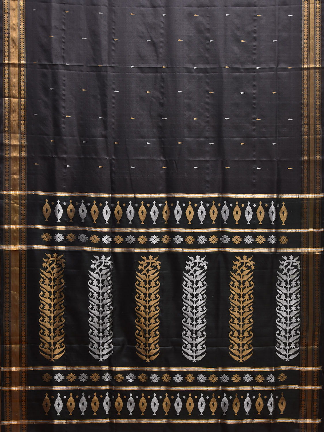 Black Uppada Silk Handloom Saree with Karpur Pallu Design u2397