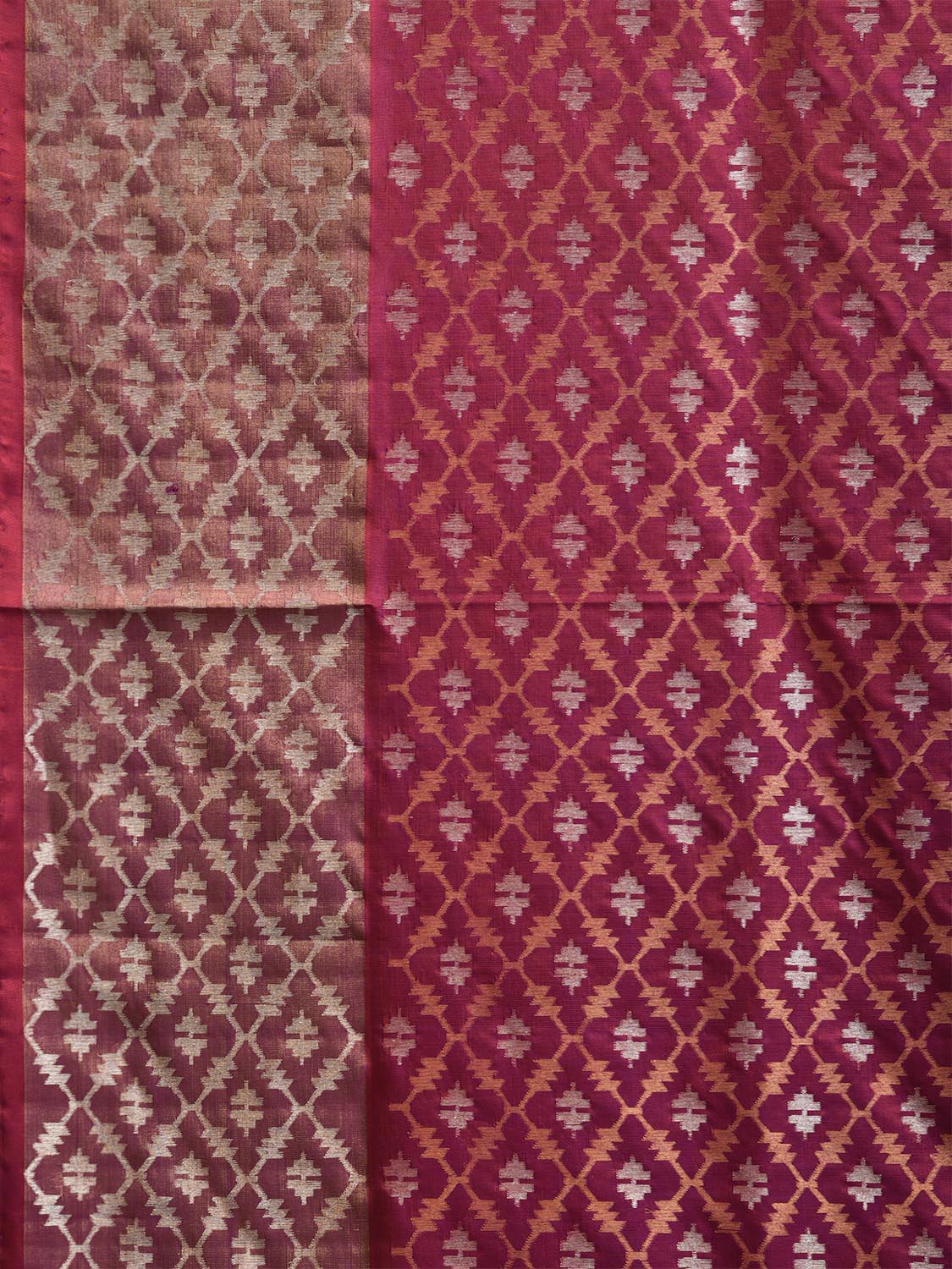 Mangenta Uppada Silk Handloom Saree with All Over Jamdani Design u2400