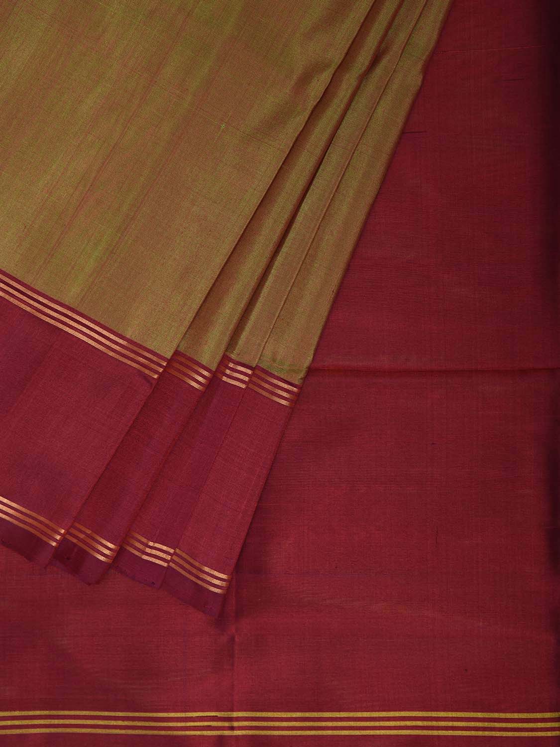 Olive and Maroon Uppada Silk Handloom Plain Saree with Contrast Pallu Design u2431