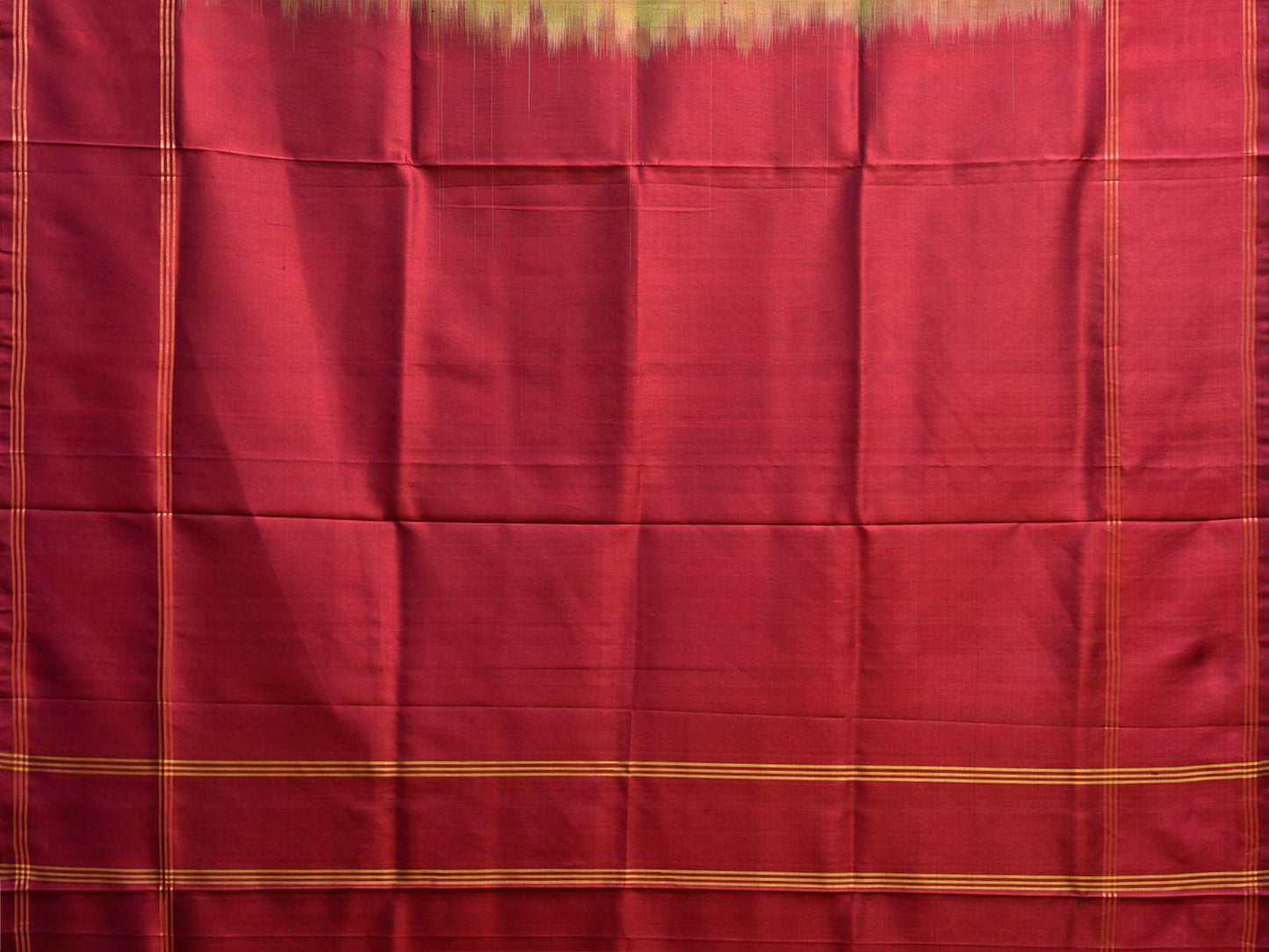 Olive and Maroon Uppada Silk Handloom Plain Saree with Contrast Pallu Design u2431