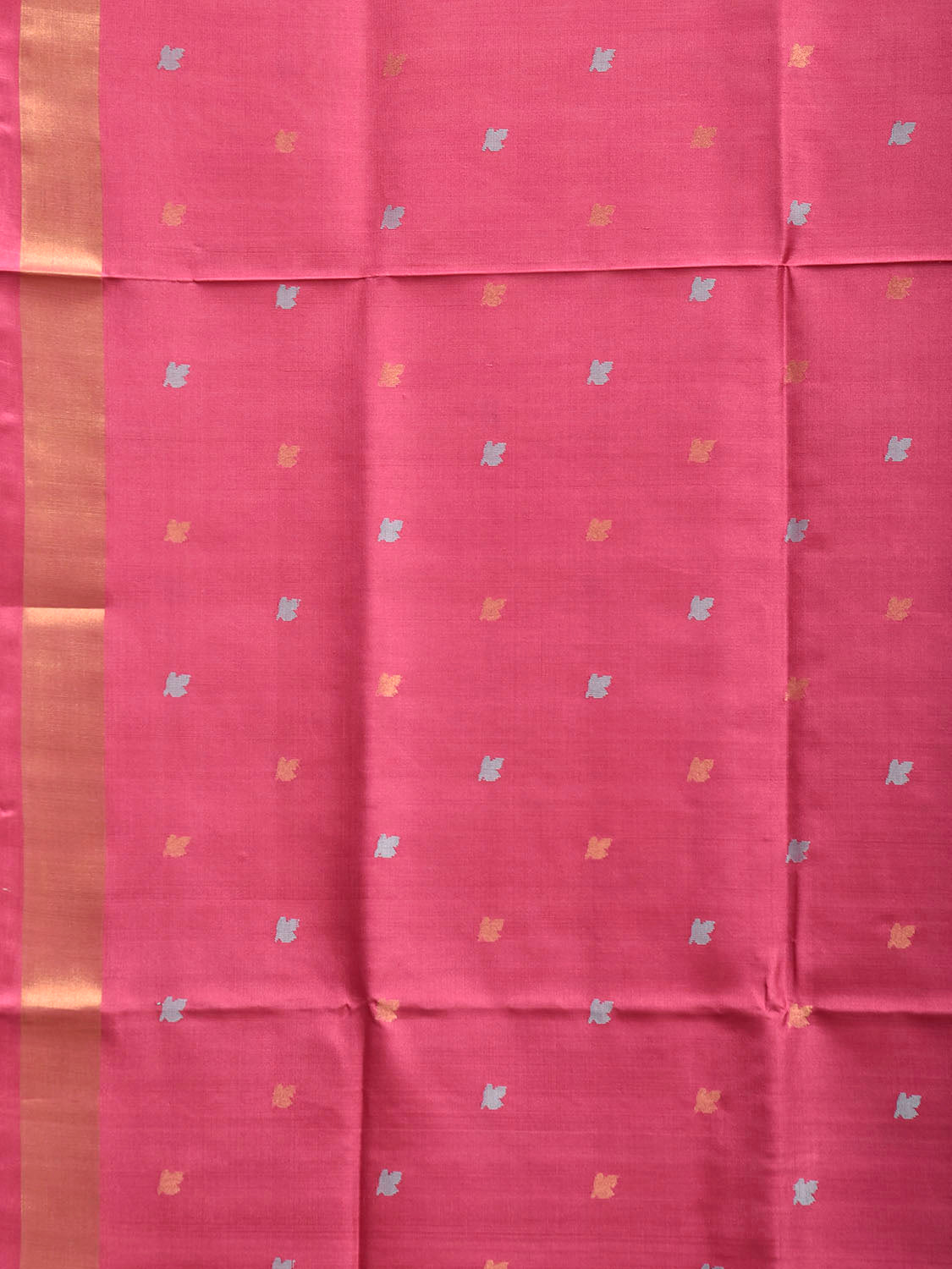Pink Uppada Silk Handloom Saree with Floral and Swan Pallu Design u2471