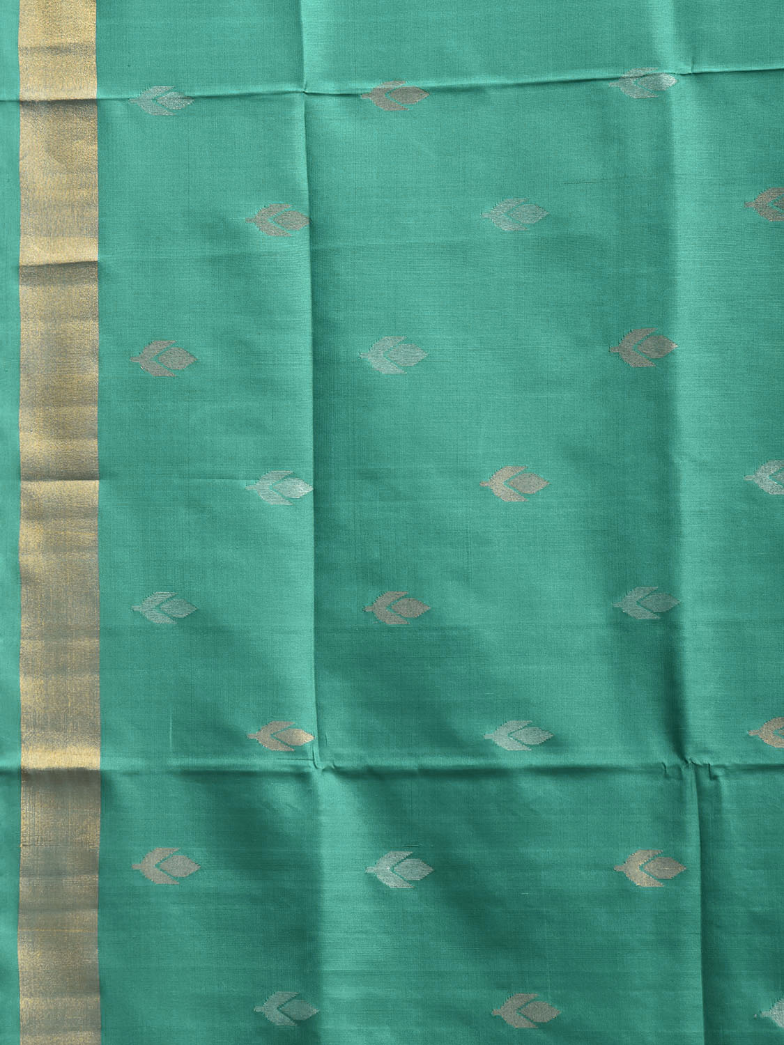 Turquoise Uppada Silk Handloom Saree with Floral and Birds Pallu Design u2491