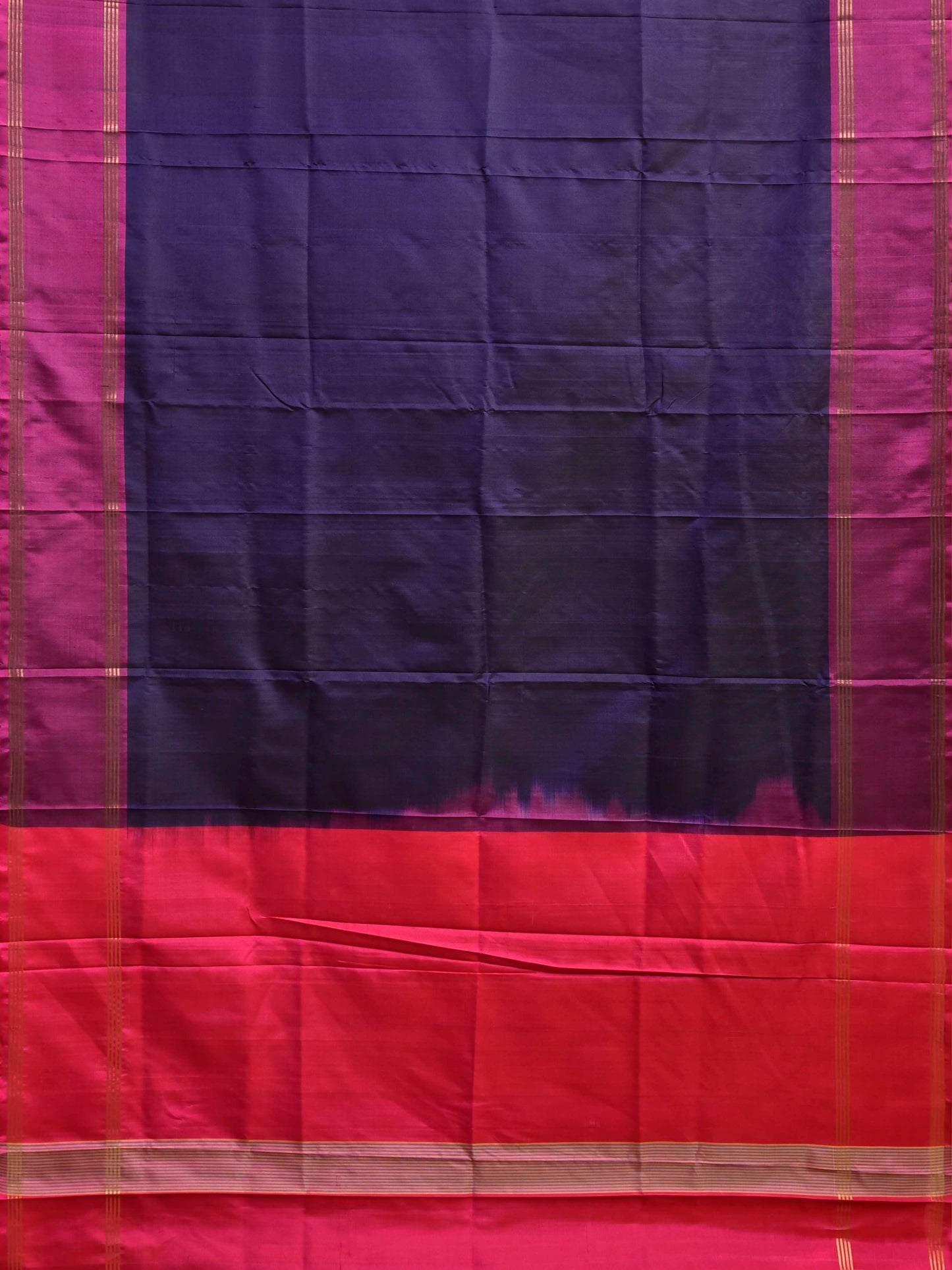 Navy and Pink Uppada Silk Handloom Plain Saree with Contrast Pallu Design u2500
