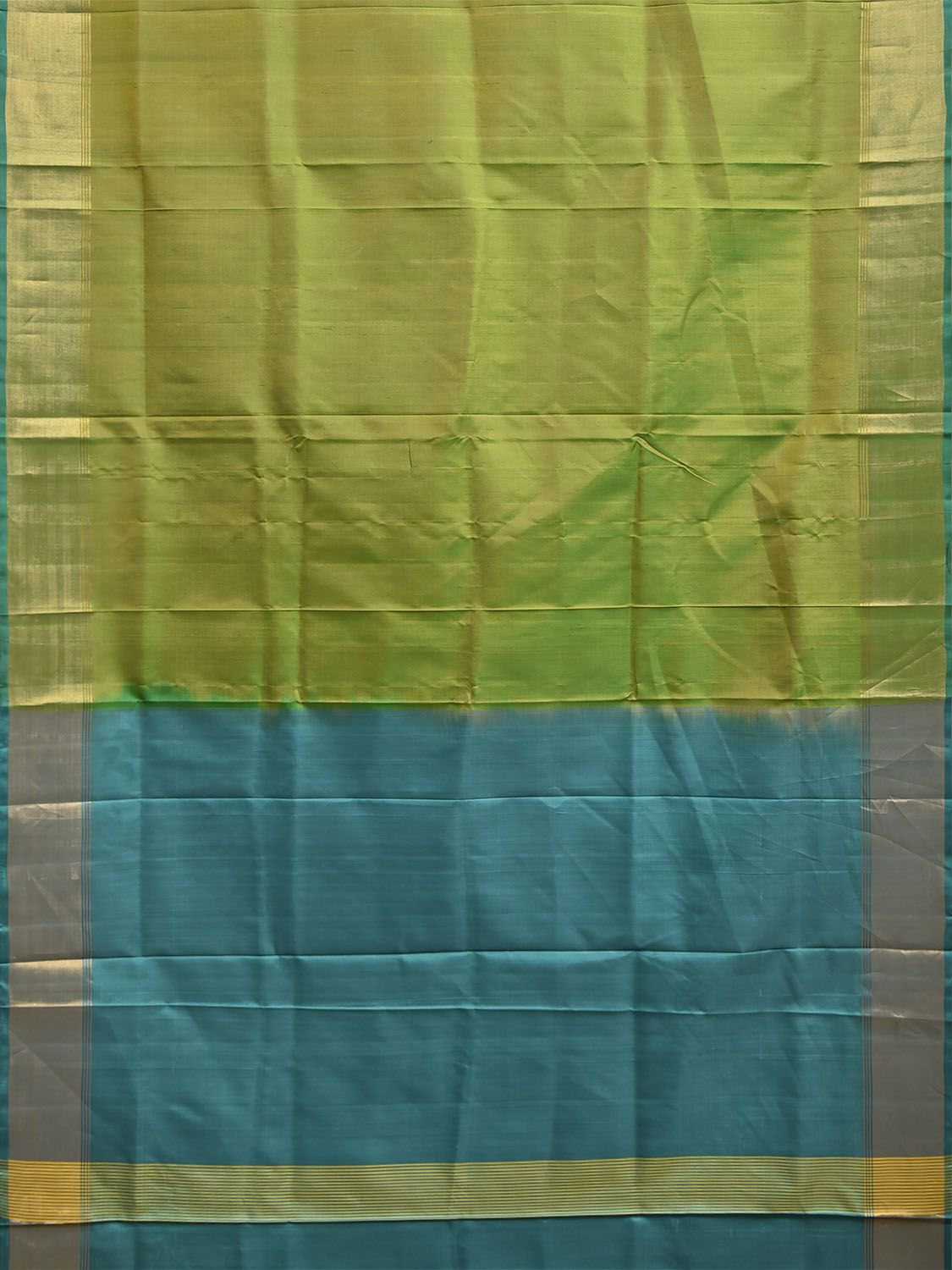 Green and Blue Uppada Silk Handloom Plain Saree with Contrast Pallu Design u2501