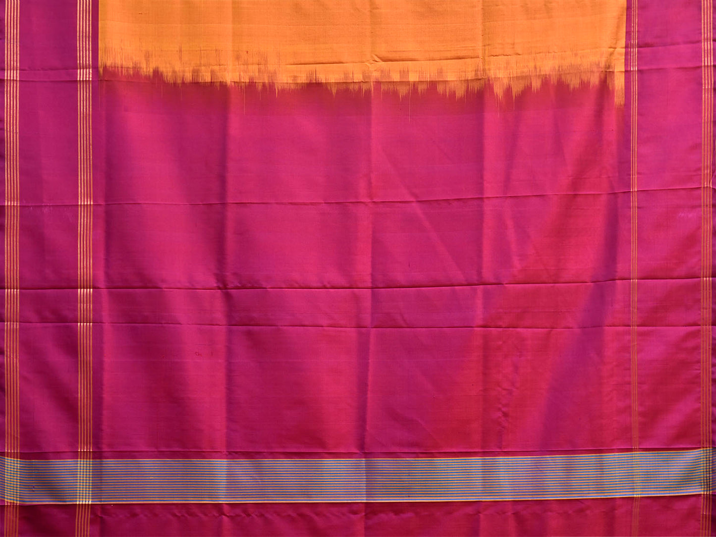 Orange and Pink Uppada Silk Handloom Plain Saree with Contrast Pallu Design u2502
