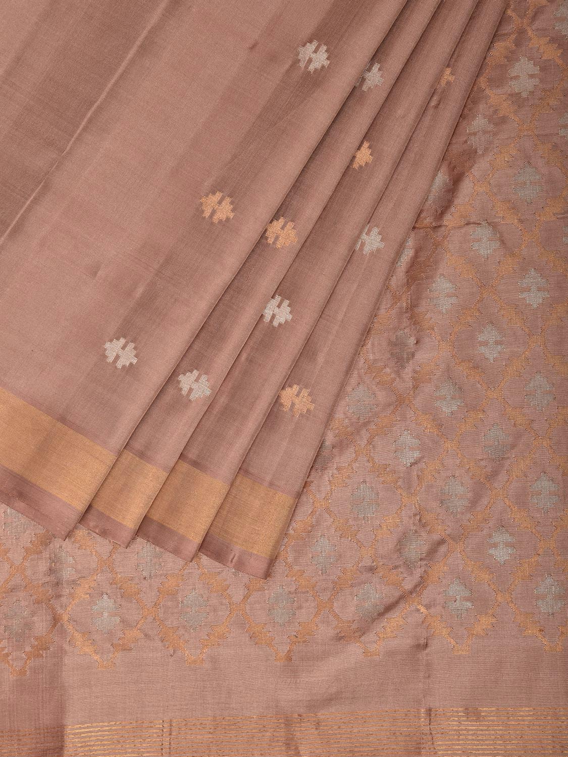 Light Fawn Uppada Silk Handloom Saree with Jamdani Pallu Design u2522