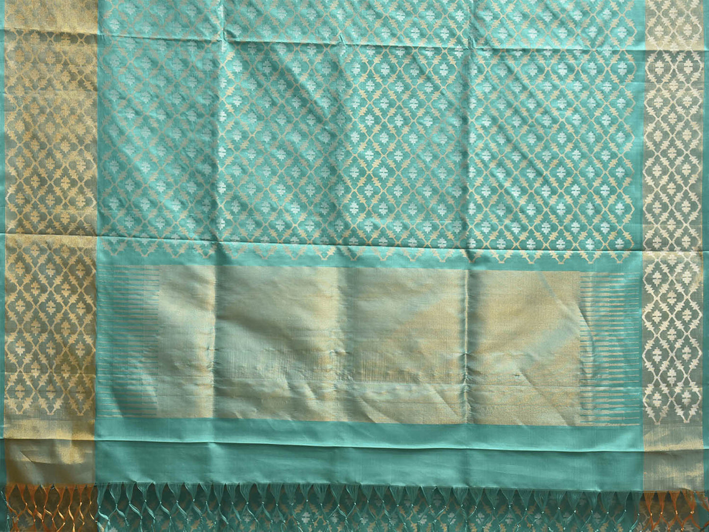 Light Turquoise Uppada Silk Handloom Saree with All Over Jamdani Design u2536