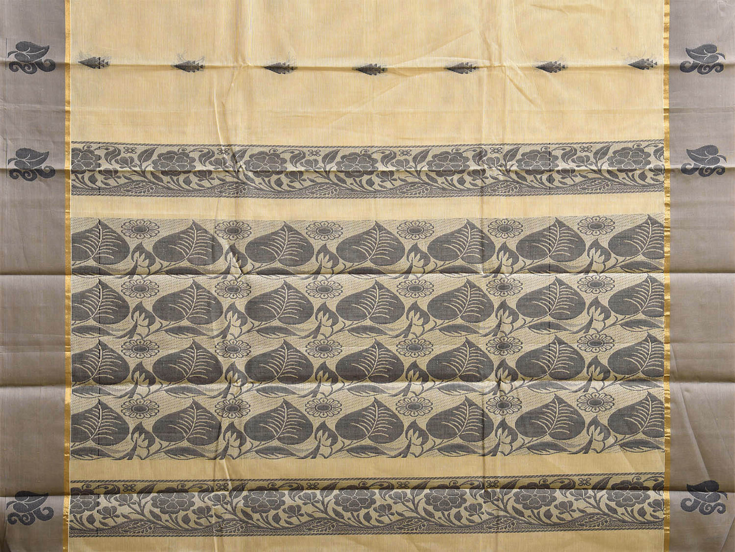 Light Yellow Venkatagiri Cotton Saree with Body Buta and Pallu Design v0157