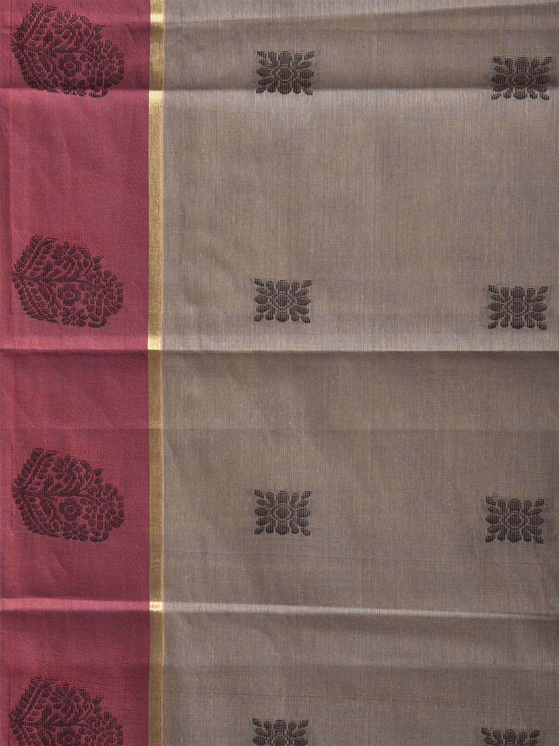 Grey and Magenta Venkatagiri Cotton Saree with Body Buta and Pallu Design v0162