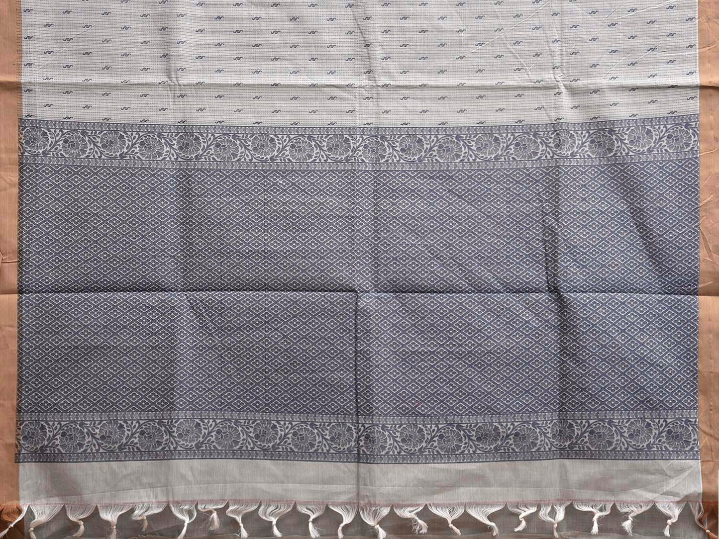 Light Grey Venkatagiri Cotton Saree with Pallu Design v0238