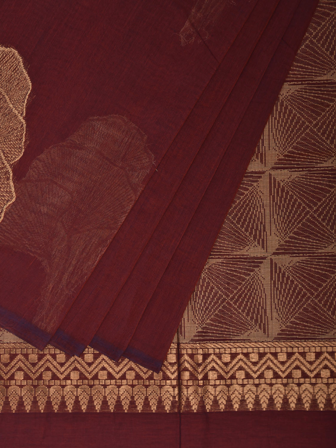 Maroon Venkatagiri Cotton Saree with Leaves Buta Design v0265