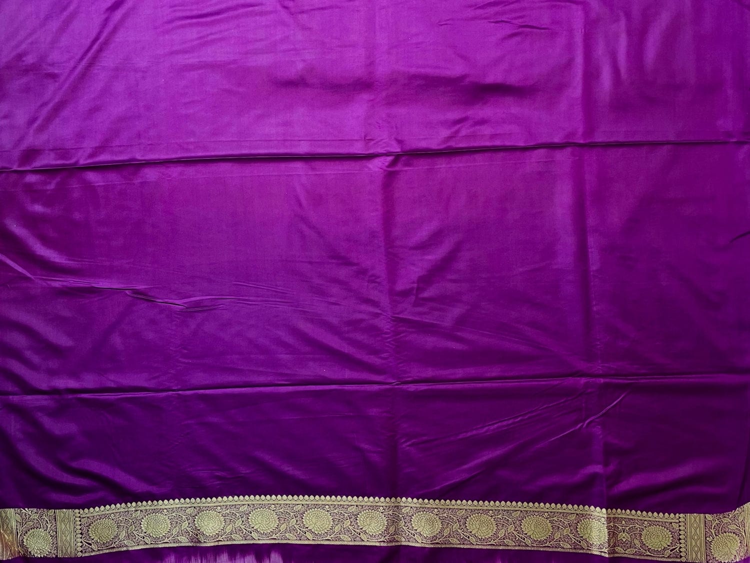 Violet Banaras Katan Silk Saree with Body Butti and Border Design b0402ds