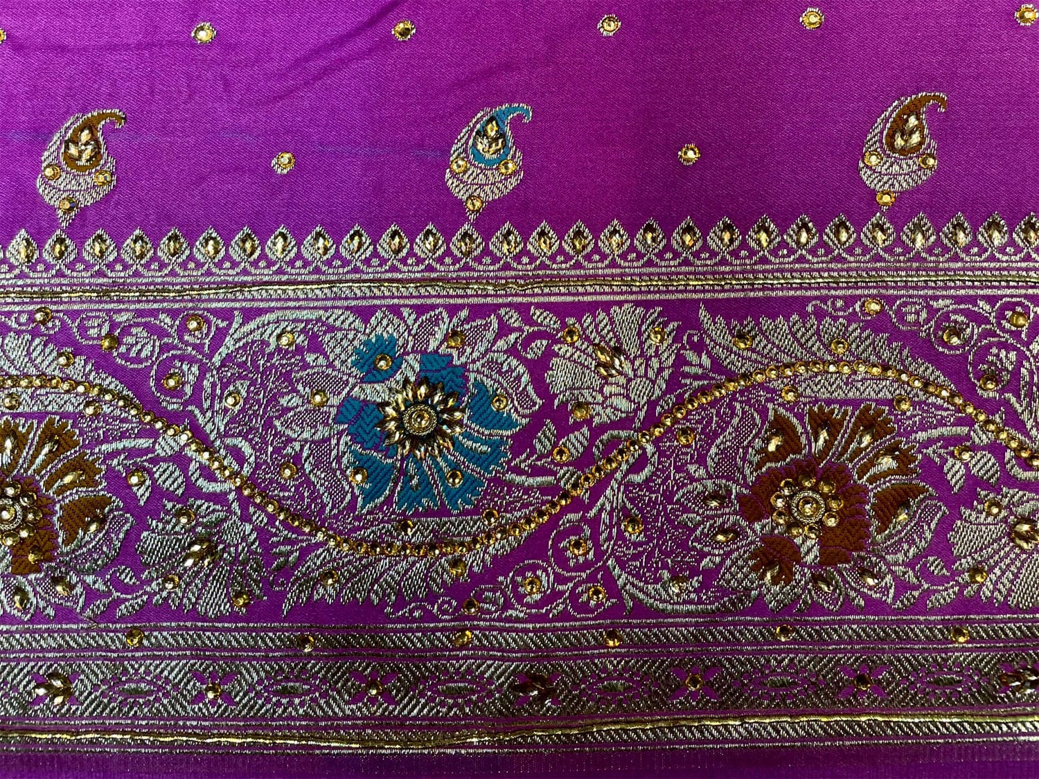 Violet Banaras Katan Silk Saree with Body Butti and Stone Work Design b0367ds