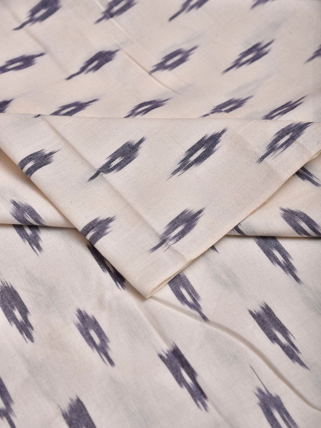 White and Blue Pochampally Ikat Cotton Handloom Blouse with Buta Design Length 1mt Width 44 Inches BL0144