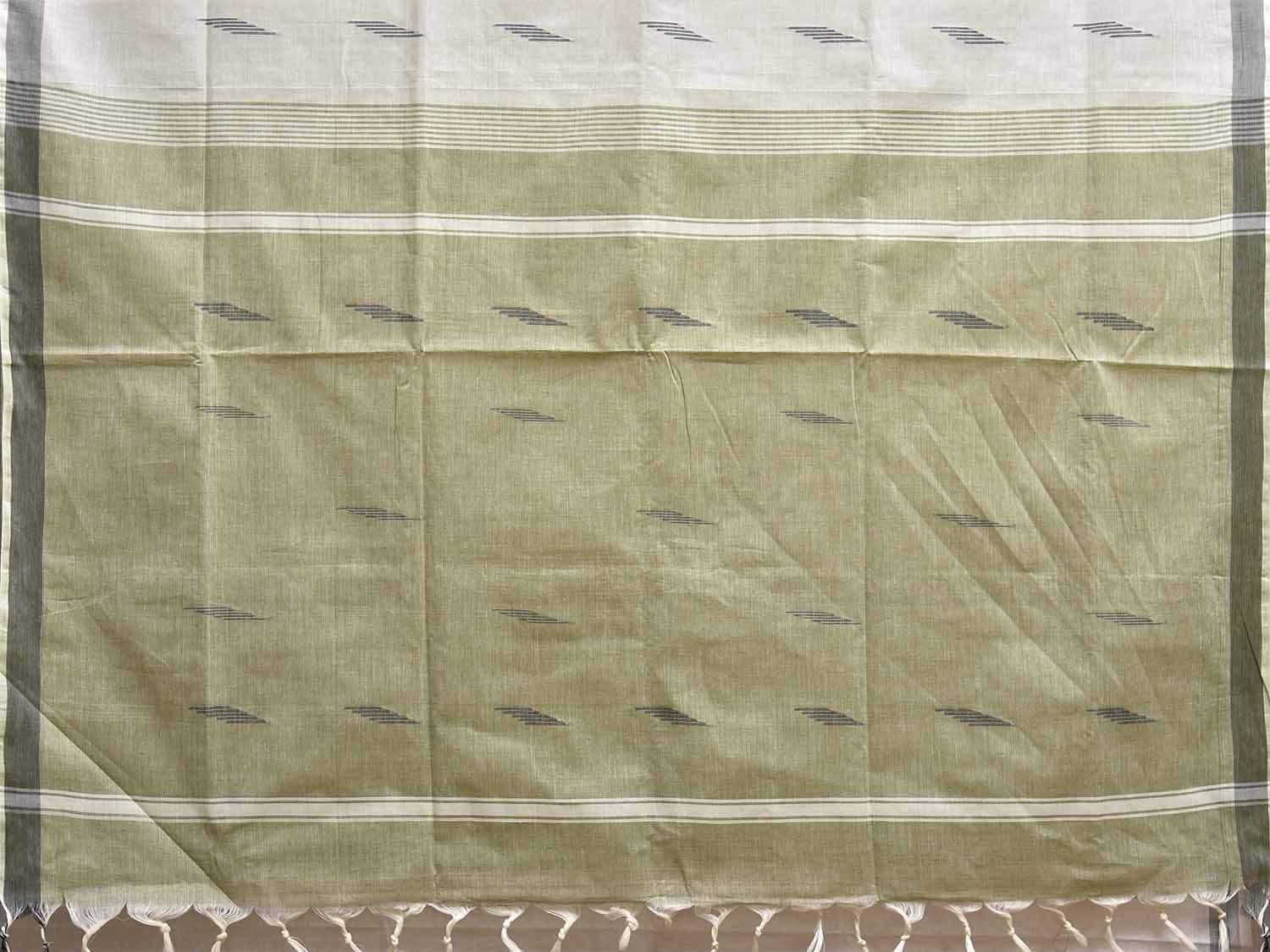 White and Light Green Venkatagiri Cotton Saree with Pallu Buta Design v0122