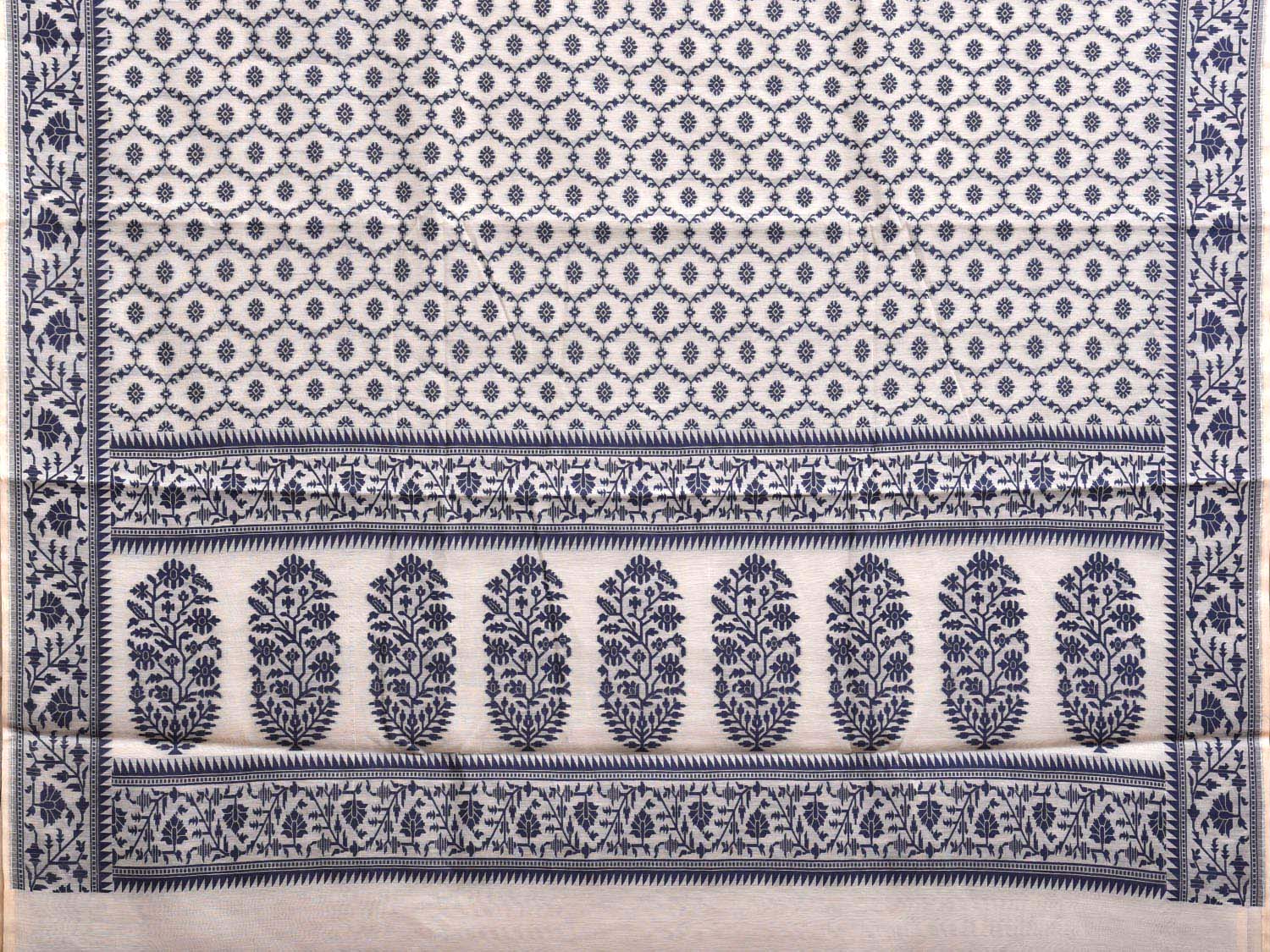 White and Navy Dhakai Jamdani Cotton Viscose Saree with Grill and Floral Pallu Design dj0080