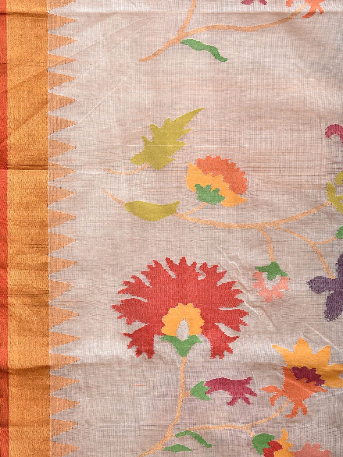 White Khadi Cotton Handloom Saree with All Over Floral Design kh0693