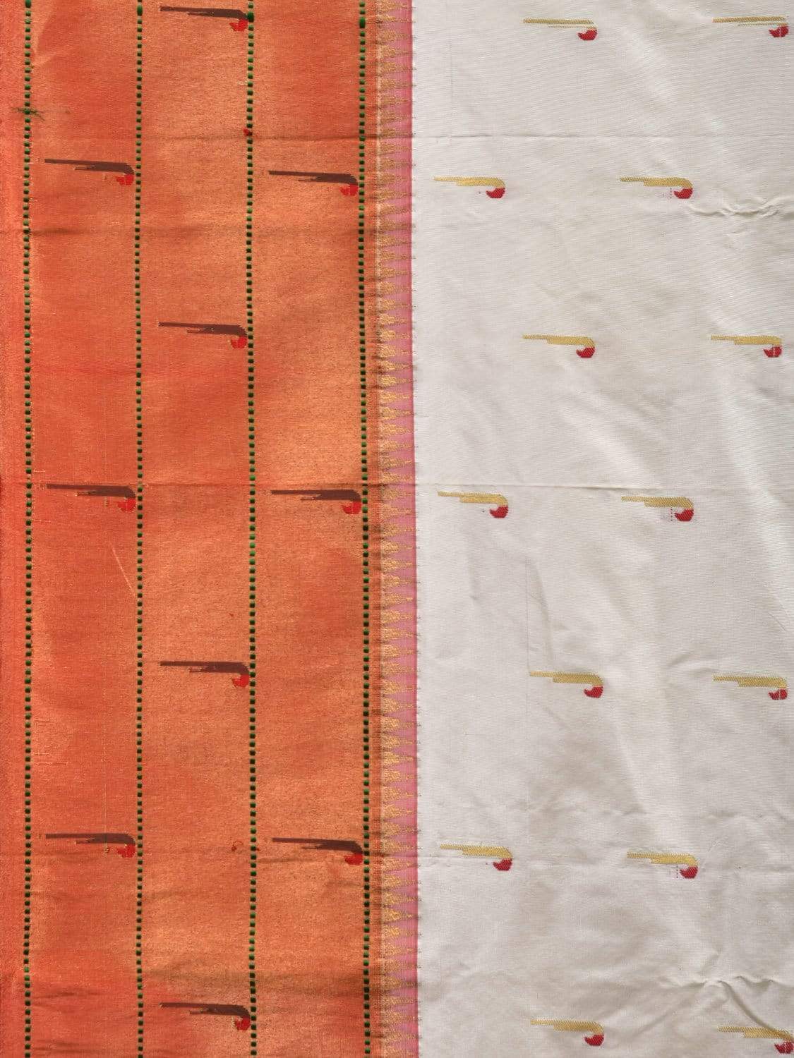 White Paithani Silk Handloom Saree with Triple Muniya Border Saree p0369