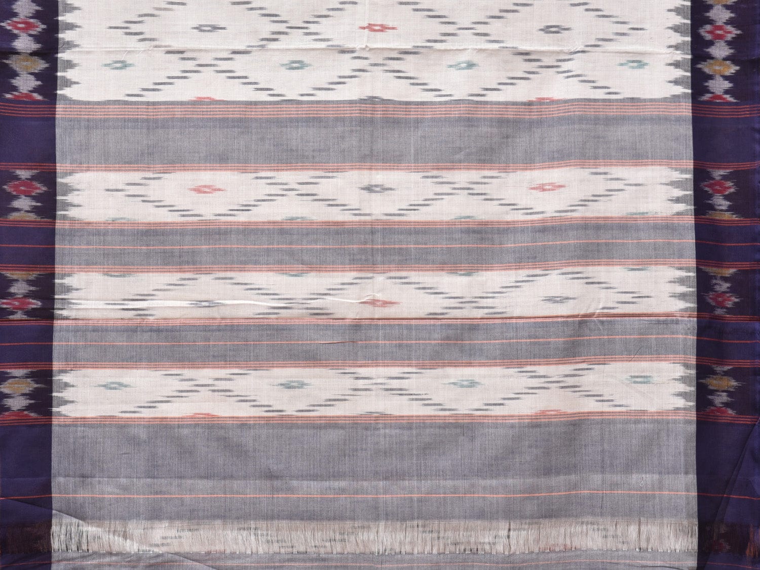 White Pochampally Ikat Cotton Handloom Saree with Grill Design No Blouse i0829