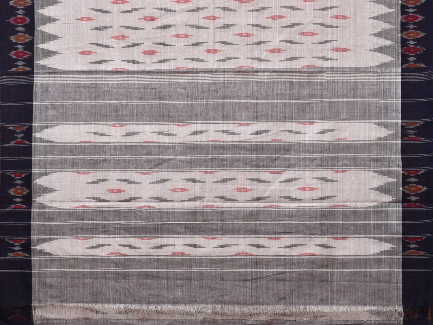 White Pochampally Ikat Cotton Handloom Saree with Temple Border Design No Blouse i0822