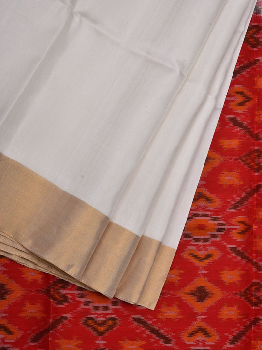 White Pochampally Ikat Silk handloom Plain Saree with Pallu Design i0676