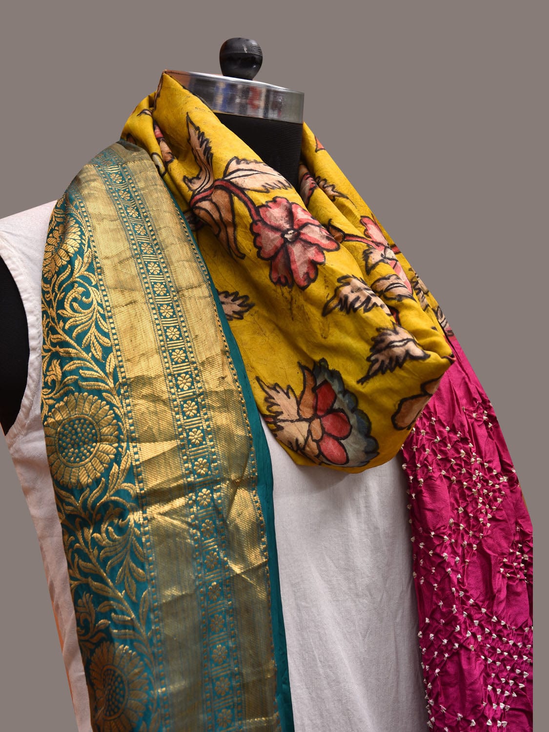 Yellow and Pink Bandhani Kalamkari Hand Painted Kanchipuram Silk Handloom Dupatta with Floral Design ds3631