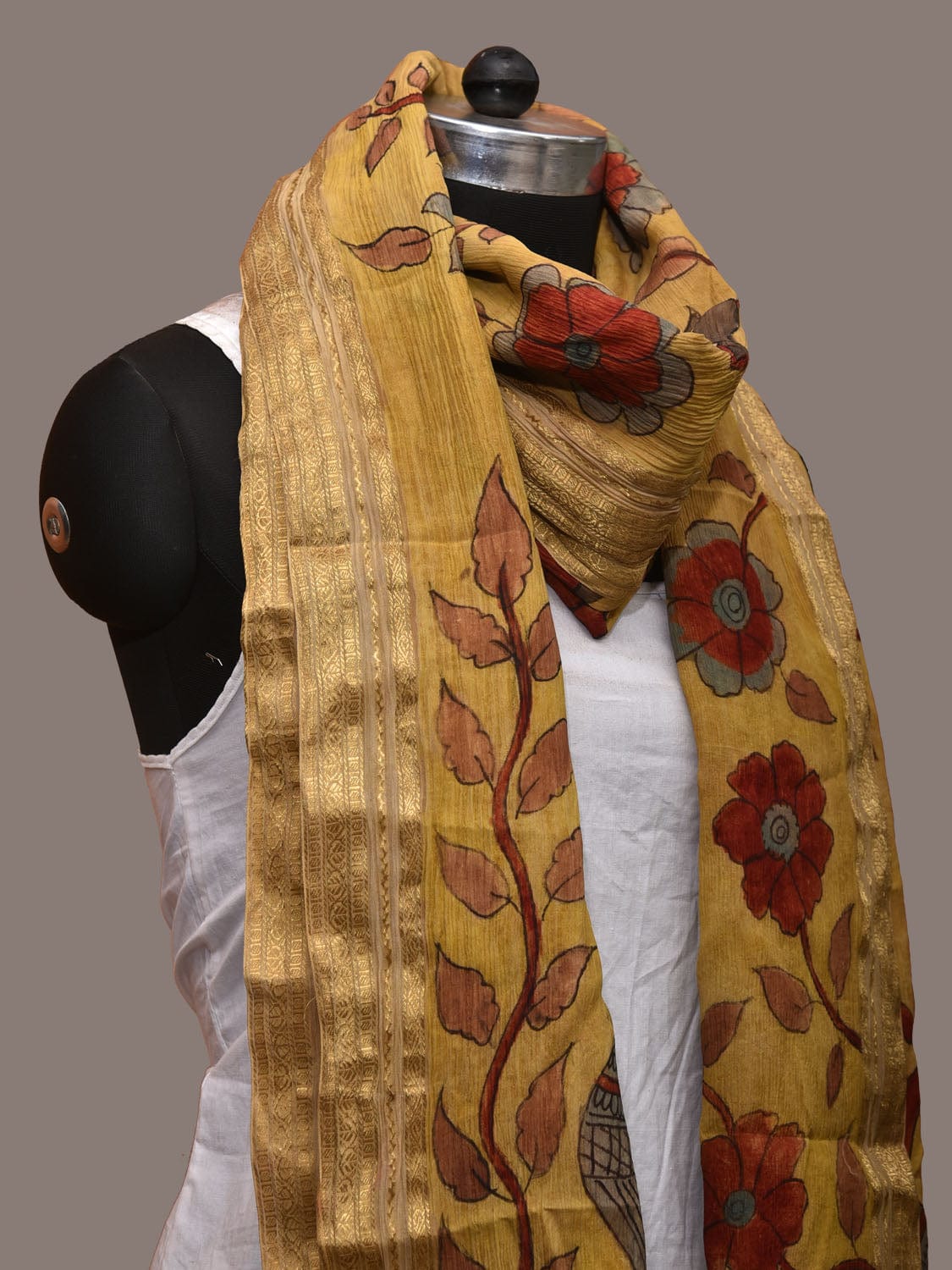 Yellow Kalamkari Hand Painted Sico Handloom Dupatta with Floral and Peacocks Design ds3165