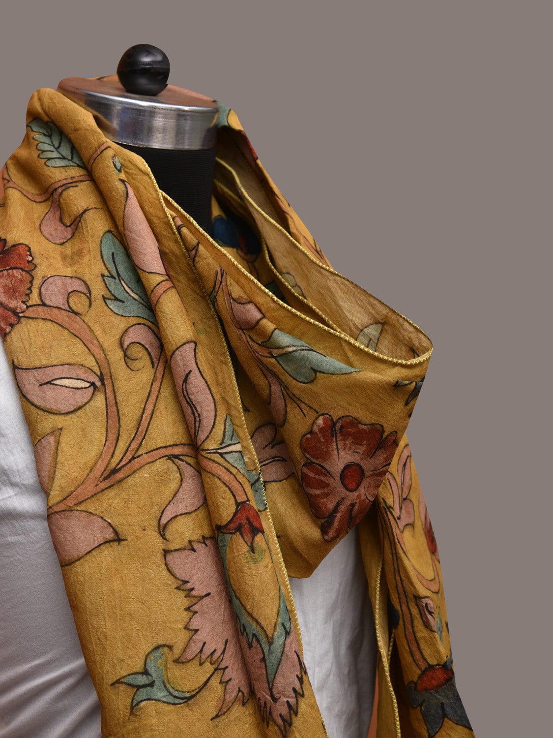 Yellow Kalamkari Hand Painted Sico Stole with Floral Design ds3549