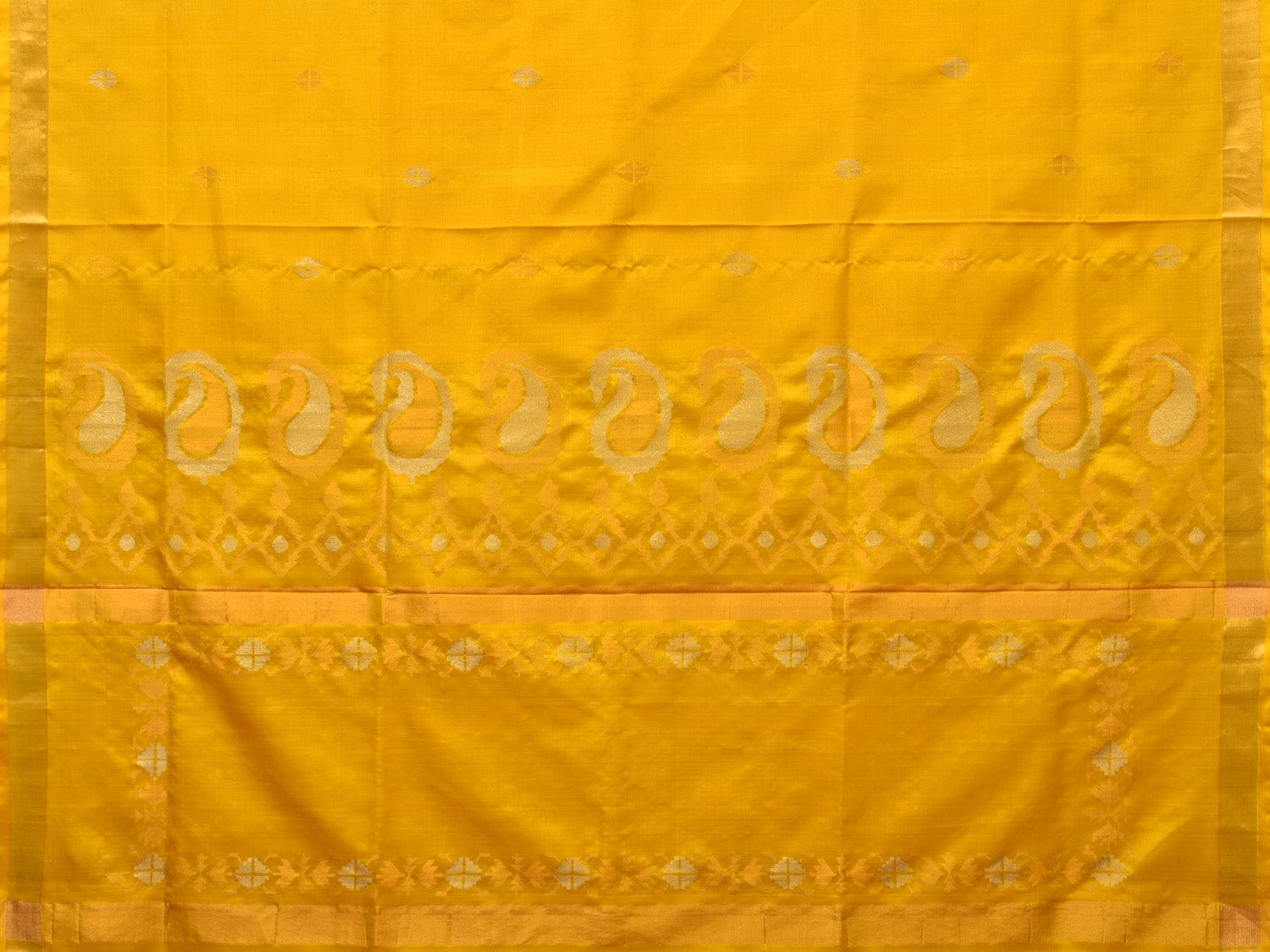 Yellow Uppada Silk Handloom Saree with Mango Pallu Design u2157