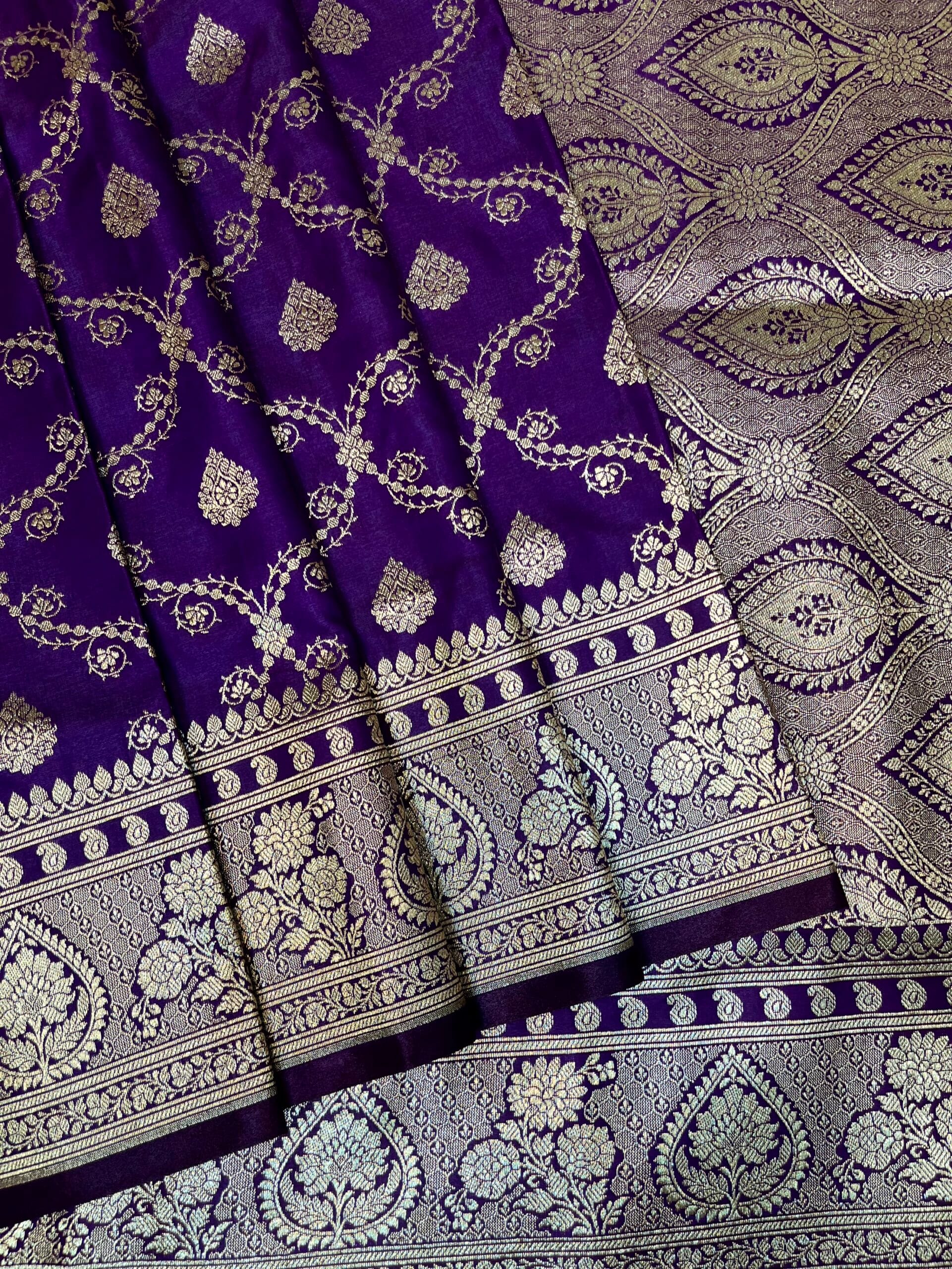 Royal Purple Banarasi Silk Saree with Antique Gold Zari Work bo502ds